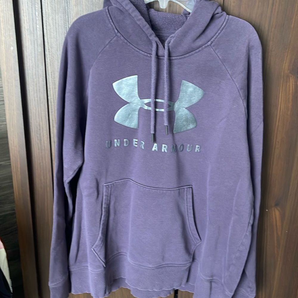 Under Armour hoodie